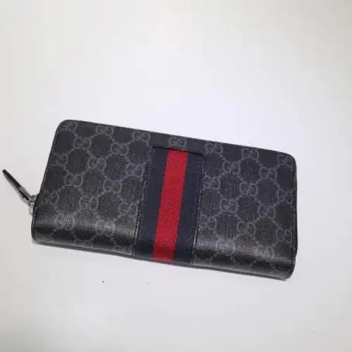 G*u*i brand handbags zip around wallet 1904g0006