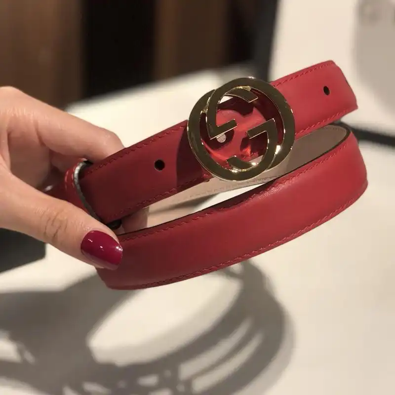 G*u*i s belte 1905bl0119