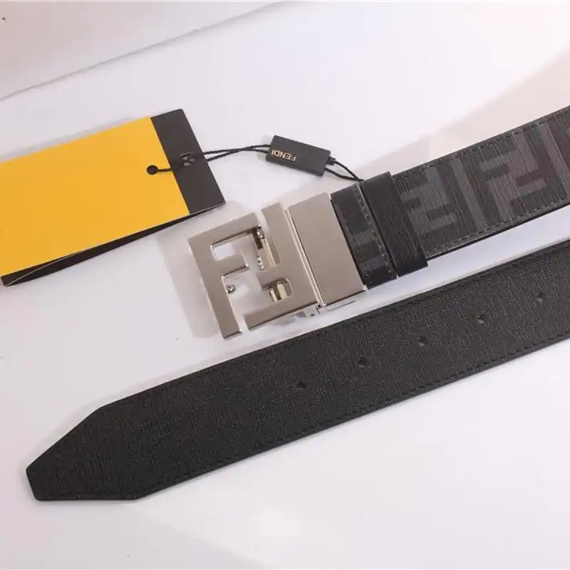 Fendi s Belte 1905BL0343
