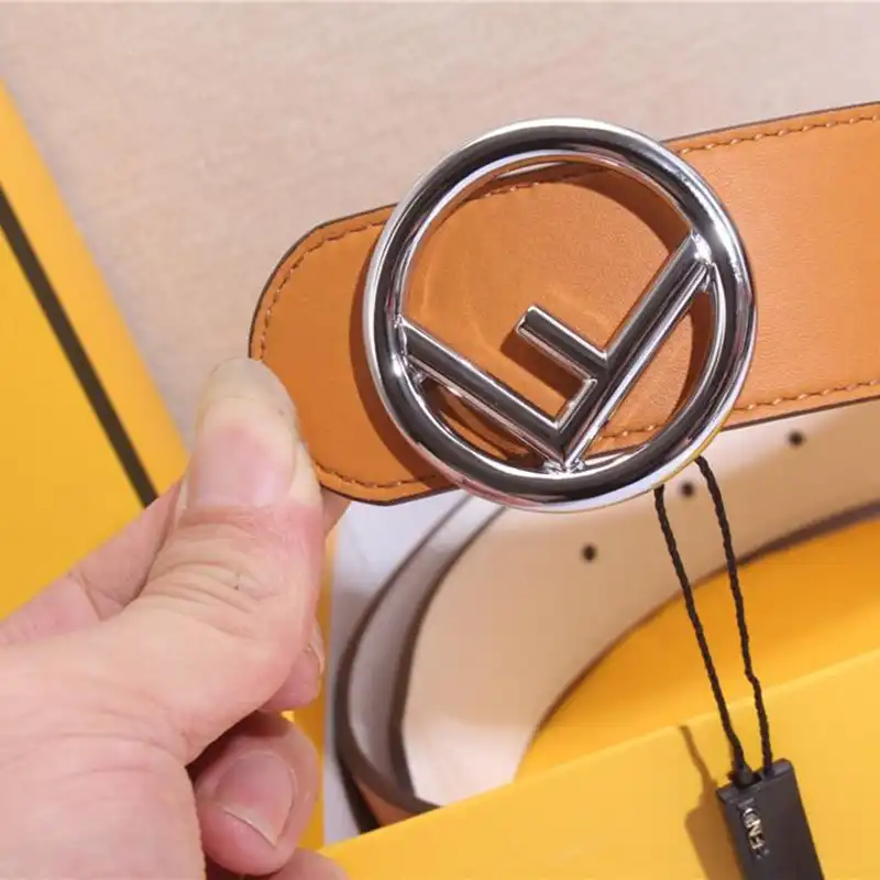 Fendi s Belte 1905BL0347