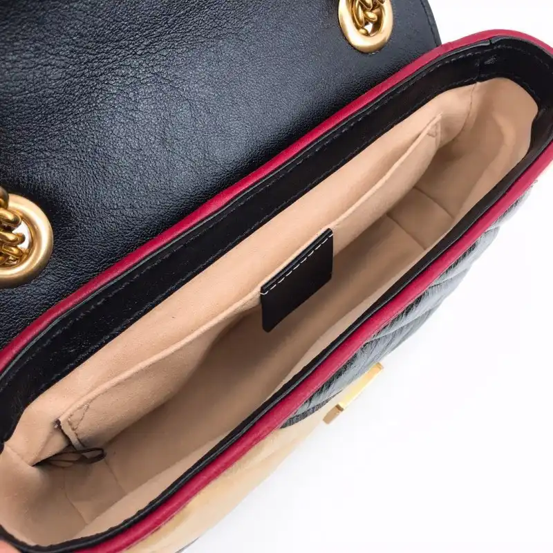 G*u*i bags 19b57g0014