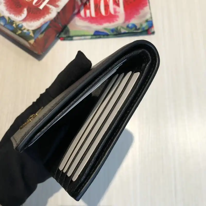 G*u*i bags 20guc0044