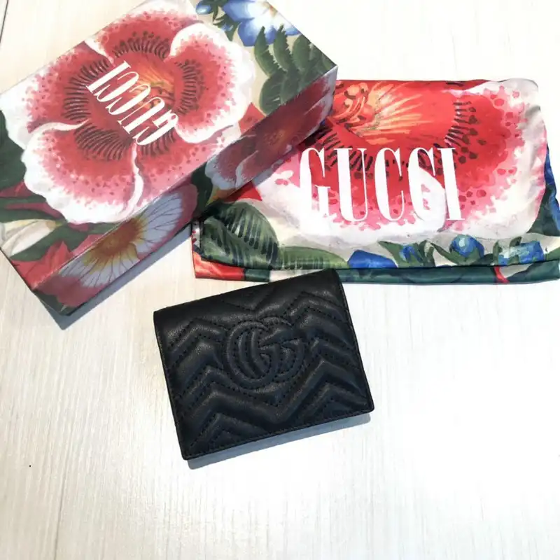 G*u*i bags 20guc0229