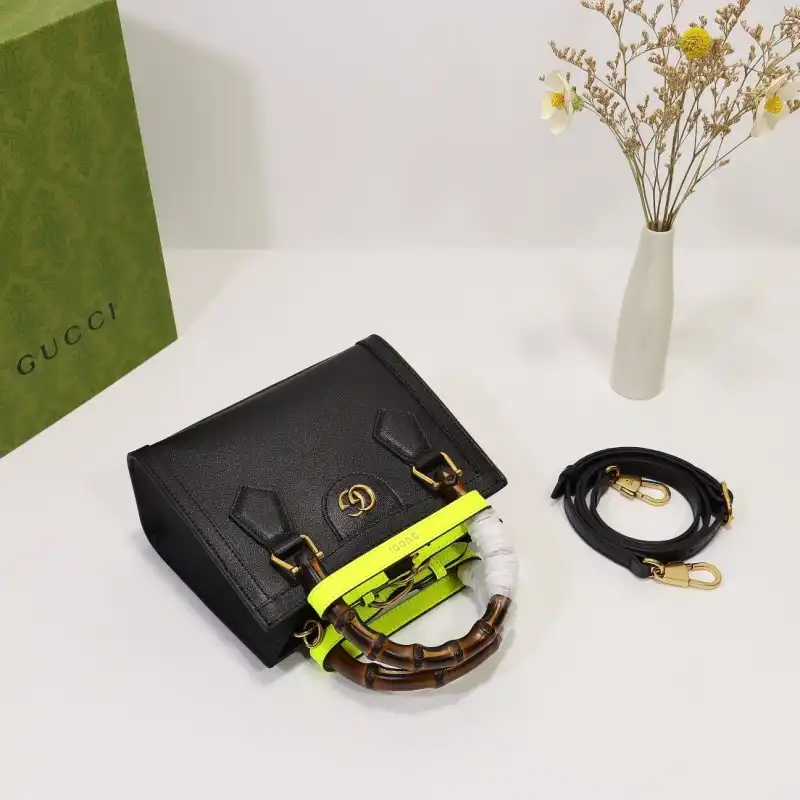 G*u*i s bags 2108dj0075