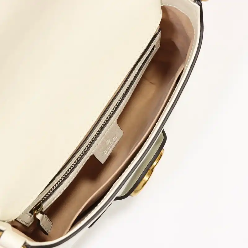 G*u*i s bags 2108dj0088