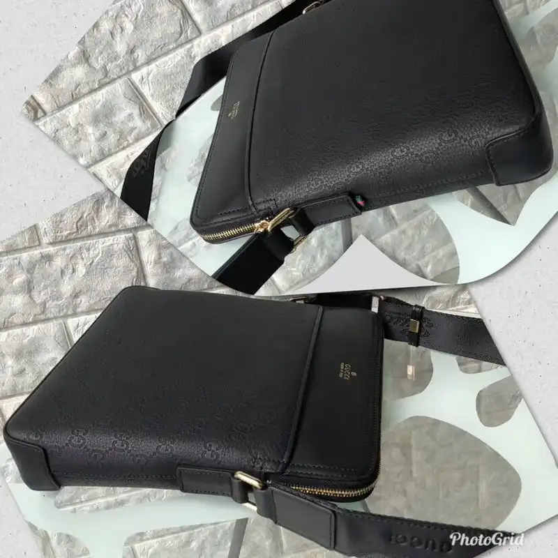 G*u*i bags 2111yz0054