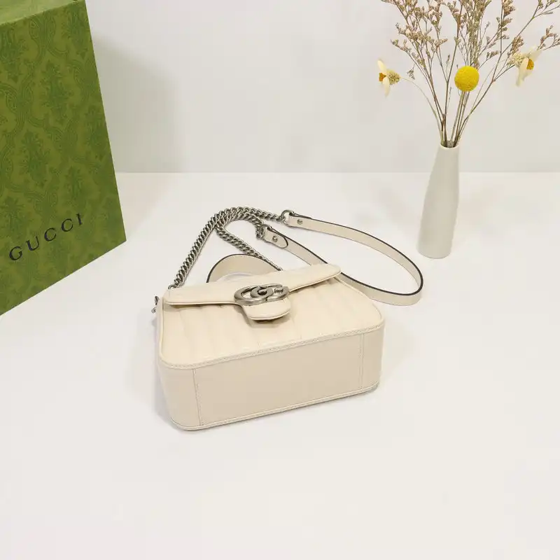 G*u*i bag 2112dj0005