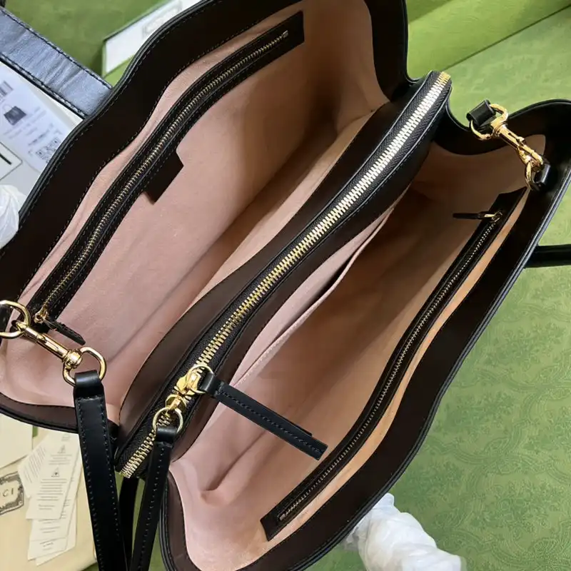 G*u*i bag 2112ya0049