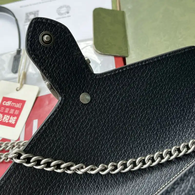 G*u*i bag 2204ya0069