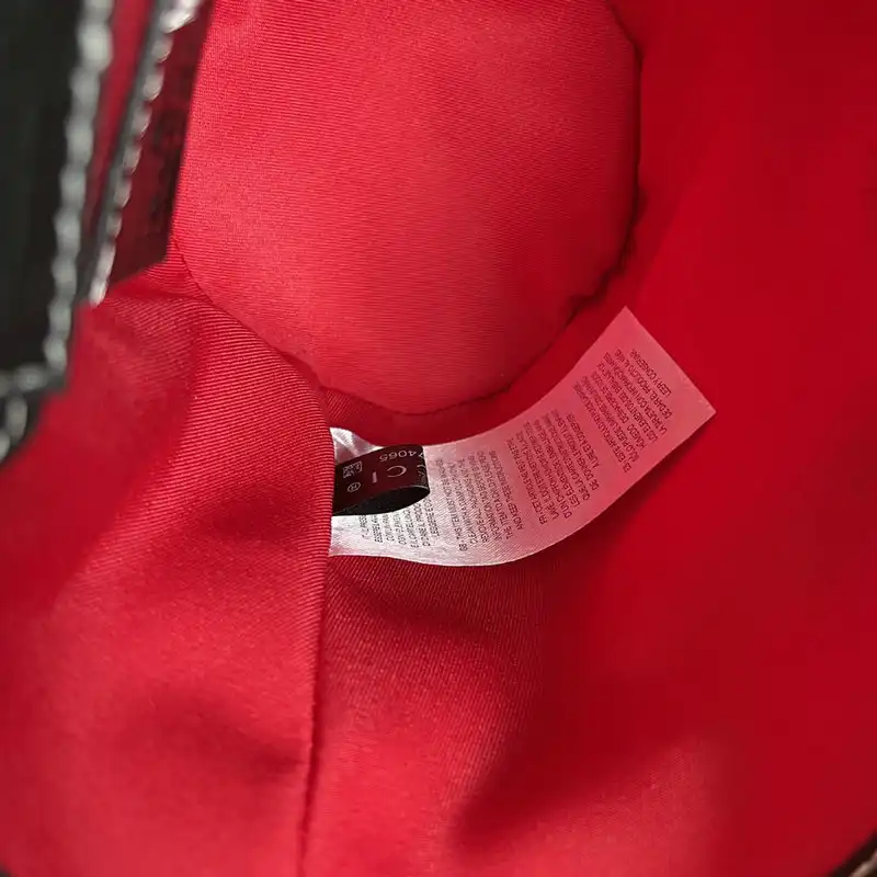 G*u*i bag 2207dj0050