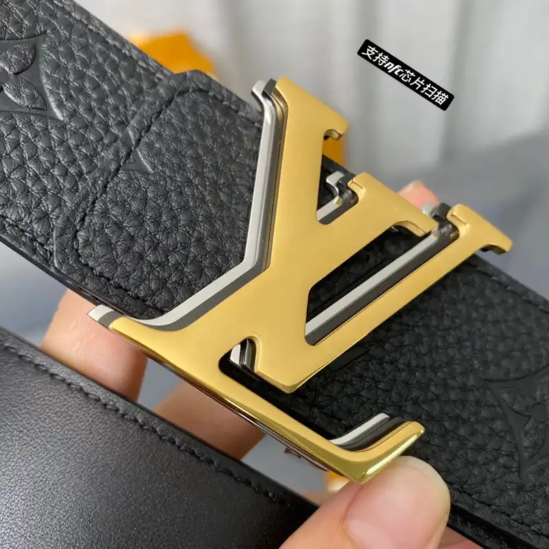 LV Belts 2210XA0001
