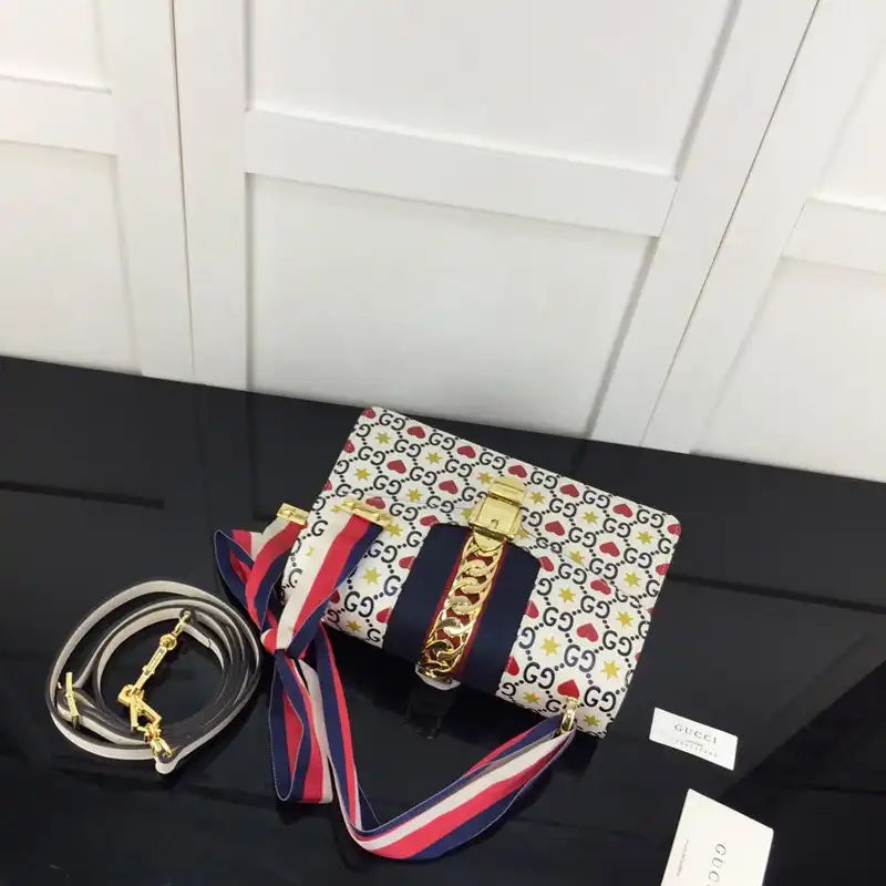 G*u*i bag 2210ya0074