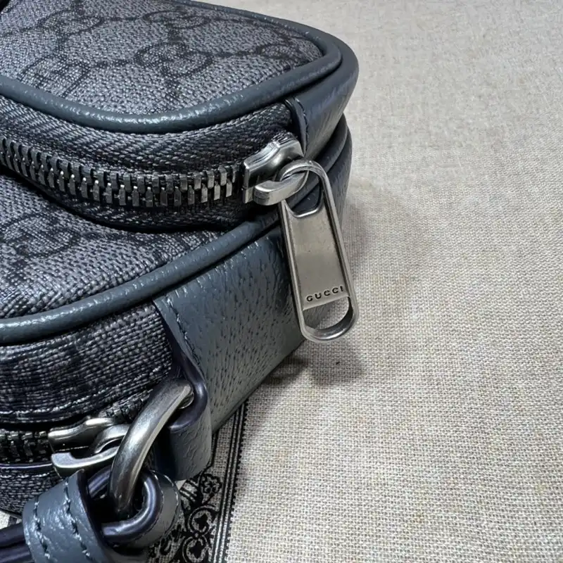 G*u*i bag 2304ya0150