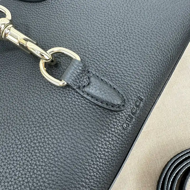 G*u*i bags 2407yz0281