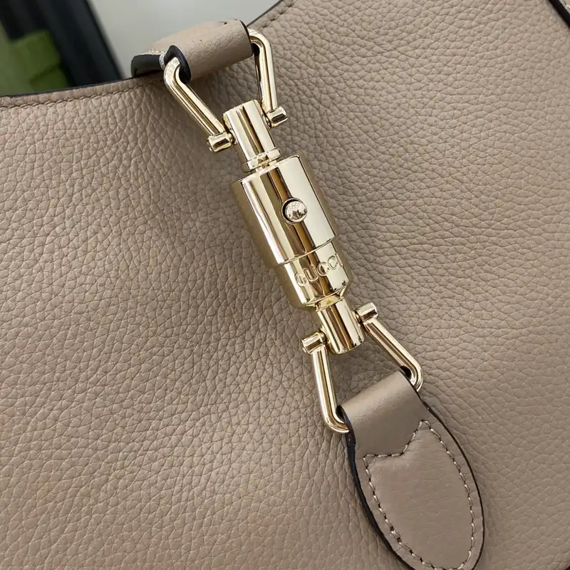 G*u*i bags 2408ya0049