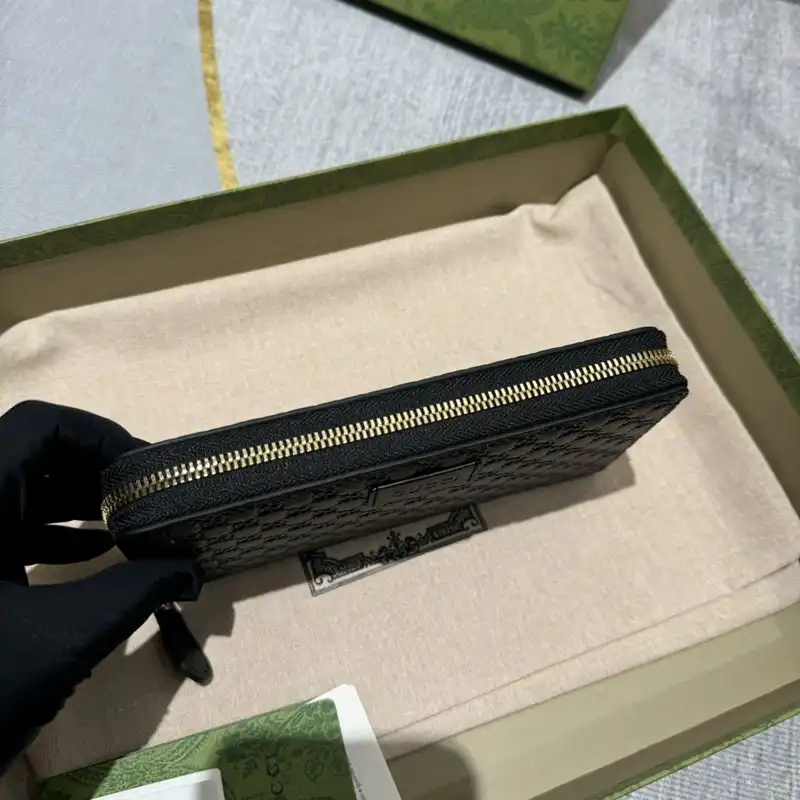 G*u*i bags 2409ya0043