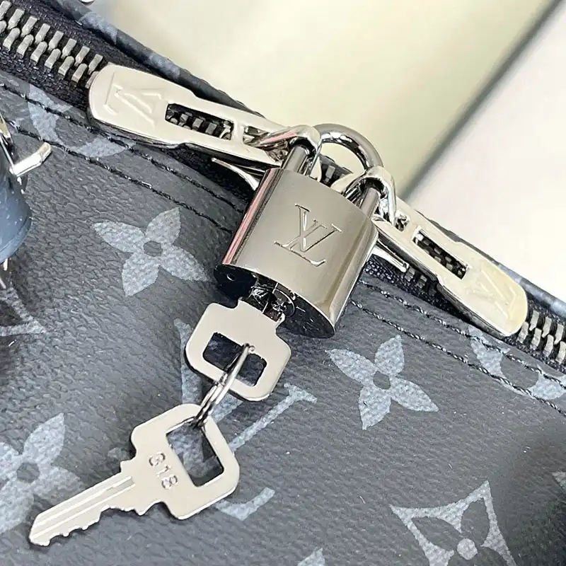 LV Bags 2410YA0030