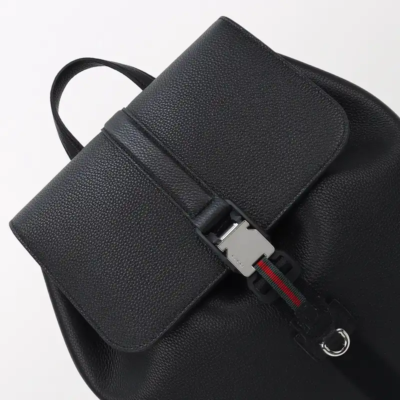 G*u*i bags 2411ya0203