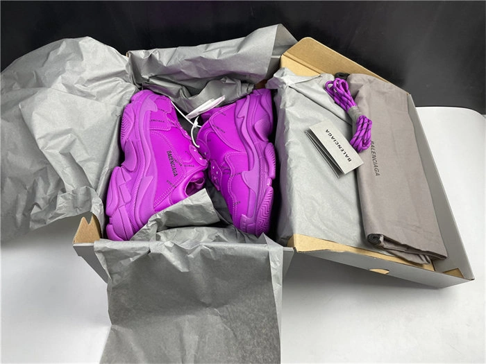 Comfortable BLCG TRIPLE SNEAKER 524039 W2FA1 4488