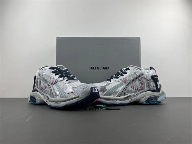Reliable Balenciaga  772774-W3RNY- 4302