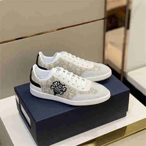 Stretchable DR Sneaker 1141