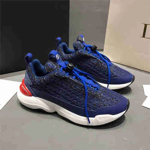 Elegant DR Sneaker 1202