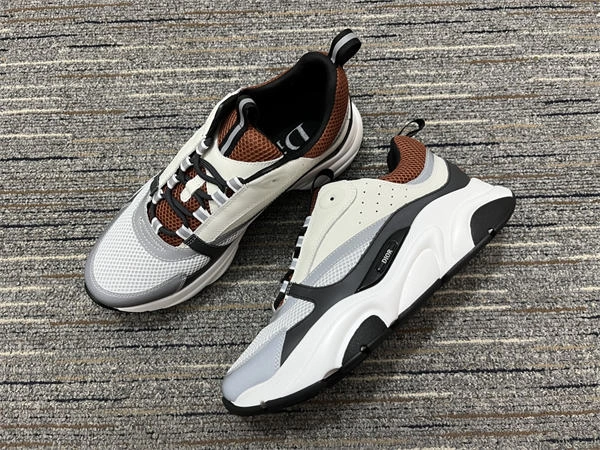Sporty Dior B 1315
