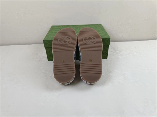 Vibrant Gocci Slipper 5606