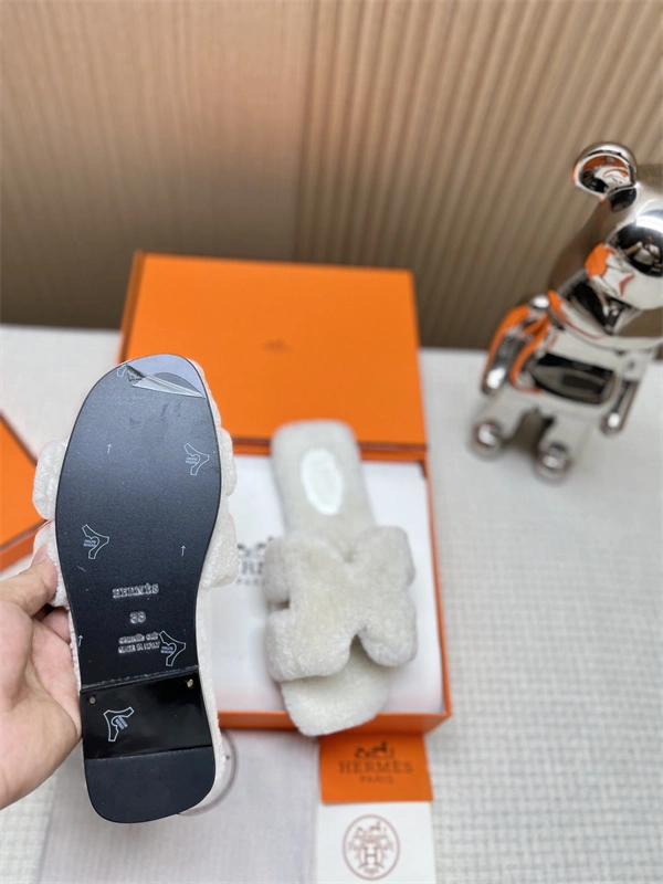 H Slipper Supportive 2383