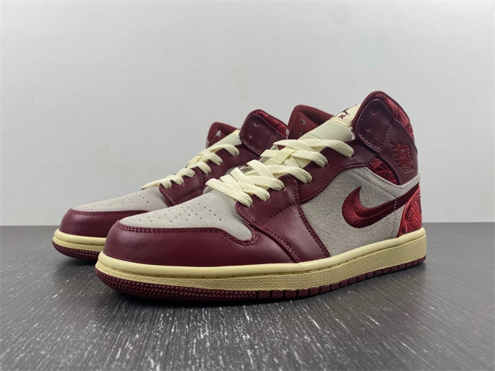 Jordan 1 Mid SE Tiki Leaf Team Red DZ2820- Effortless 3684