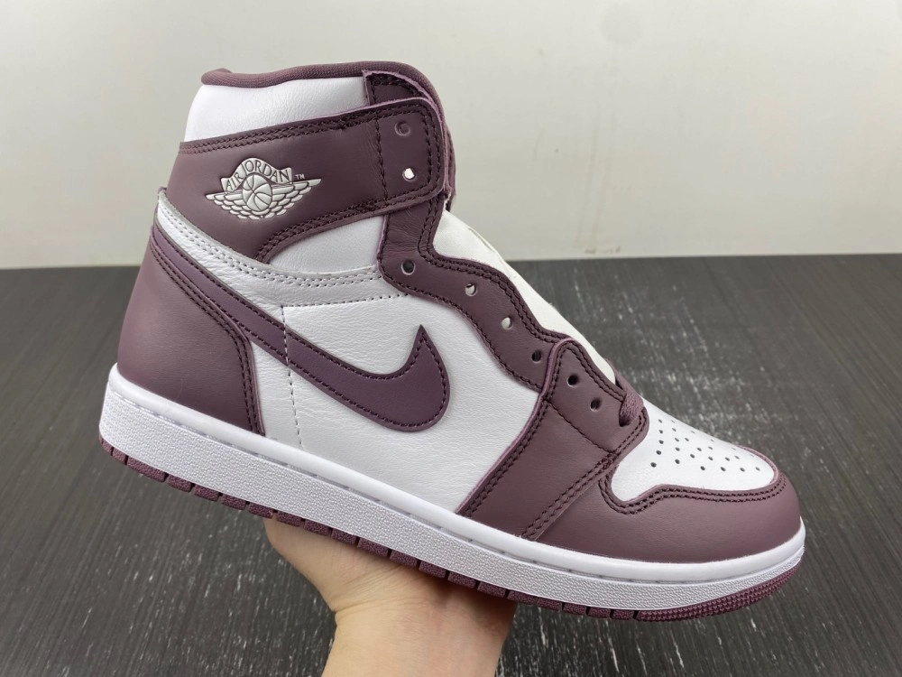 Soft Jordan 1 Retro High OG Sky J Mauve DZ5485- 3678