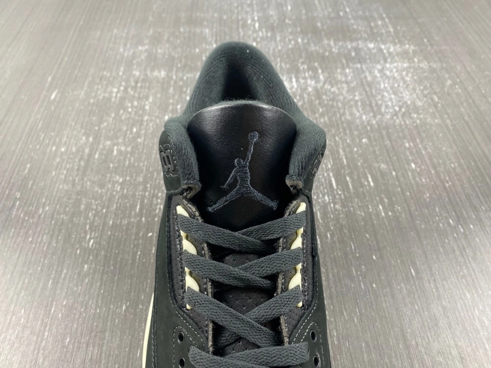 Jordan 3 Retro Off Noir  CK9246- Trendsetting 3812