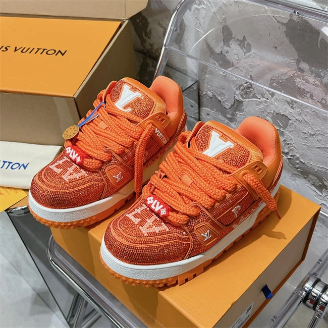 MoistureWicking Lv Trainer Sneaker 2074