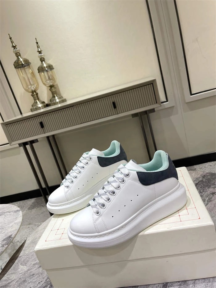 Mc Queen Sustainable 2508