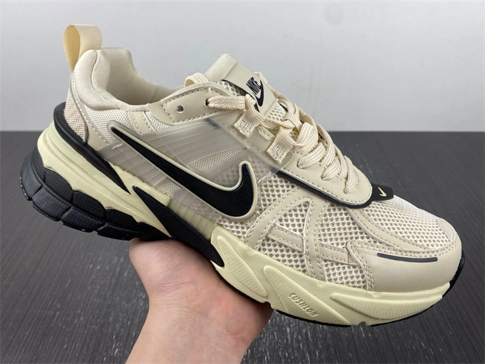 Reliable NIKEV2K Runtekk 3XL  FD0736- 5296