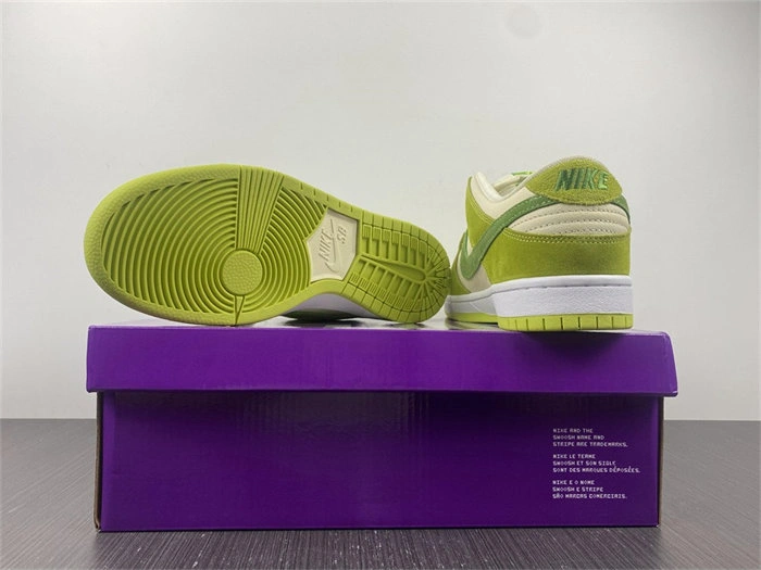 Nike SB Dunk Low Green Apple DM0807- Soft 4729