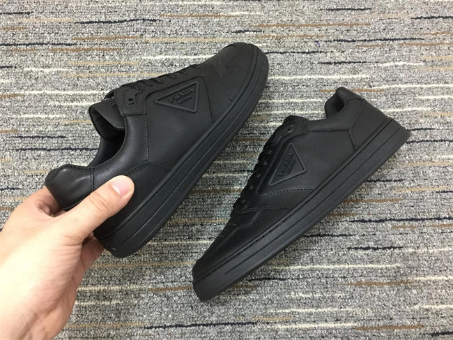 Prada Sneaker RelaxedFit 3375