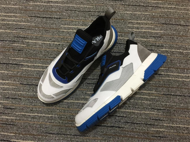 Prada Sneaker Snug 3379