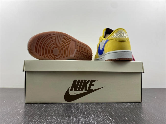 Travis Scott x Air Jordan 1 DZ4137- Casual 3591